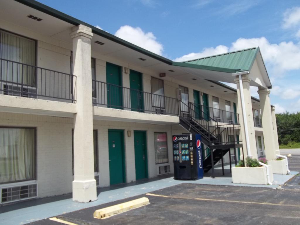 America'S Best Inn - Brinkley Dış mekan fotoğraf