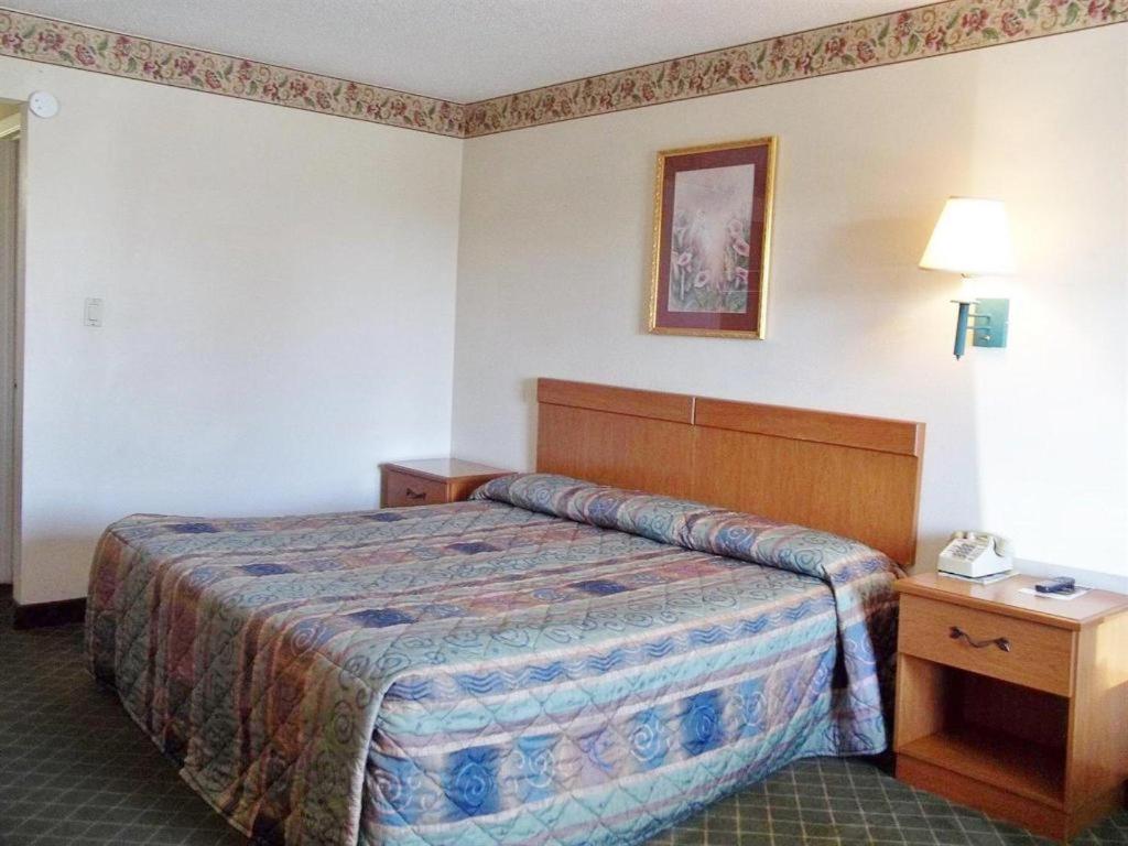 America'S Best Inn - Brinkley Dış mekan fotoğraf